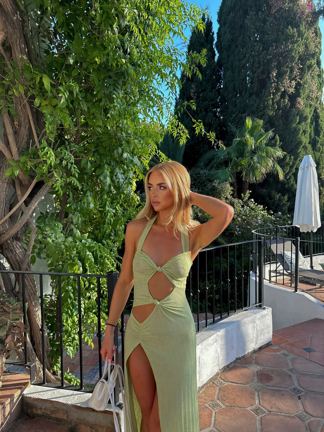 Zarina - Sleek Cut-Out Dress